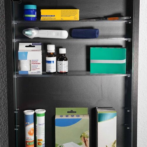Schrank zur Aufbewahrung von Medizin